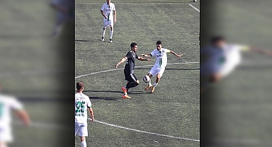 Karaköprü Belediyespor 3'te 3 yaptı