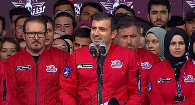 Selçuk Bayraktar :'Dünyanın imrendiği projelere imza atıyoruz'