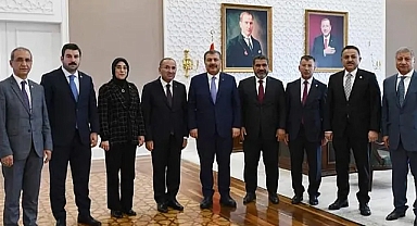 Urfa vekilleri, Bakan Koca ile bir araya geldi