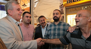 Beyazgül’den esnaf ziyareti