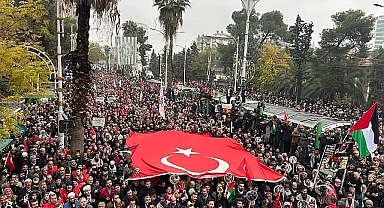 Şanlıurfa'dan Filistin'e destek yürüyüşü