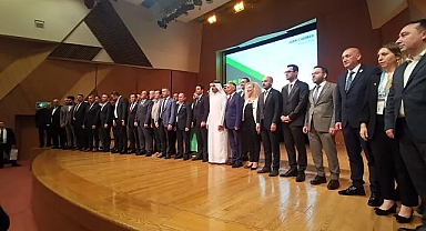ŞUTSO Heyeti Dubai'de incelemelerde bulundu