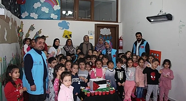 Minik yüreklerden büyük yardım!