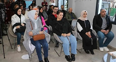 Otizmli bireylerin aileleri bilinçlendiriliyor