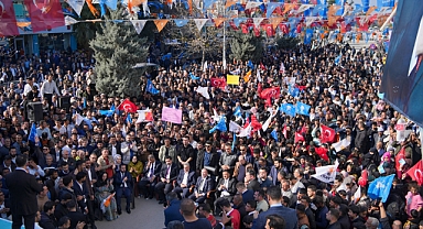 Akçakaleliler Beyazgül’ü bağrına bastı