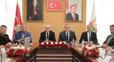 Hazine ve Maliye Bakanı Şimşek’ten Beyazgül’e ziyaret