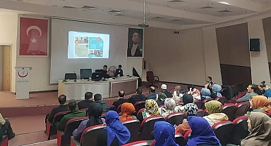 Müftülük, hastane personellerini yalnız bırakmadı