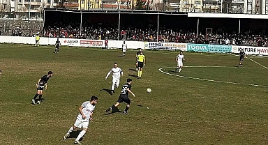 Siverek Belediyespor gol oldu yağdı