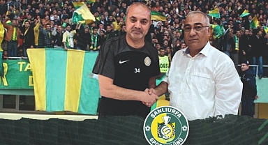 Ağzından bal gibi İSOT damlıyor abbe heyran