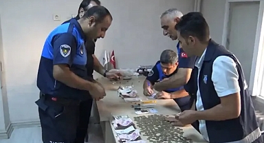 Dilencinin üzerinden çıkan para 'yok artık' dedirtti!