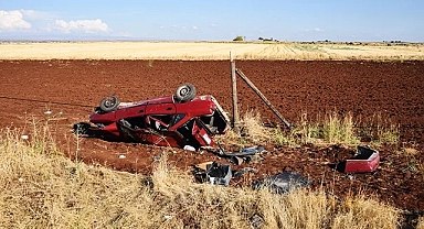 Otomobil şarampole devrildi: 4 yaralı