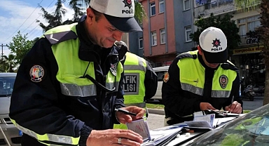 Araçlara şok ceza: 10 Bin 815 sürücüye yasal işlem!