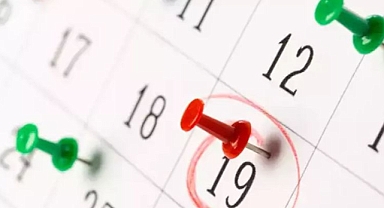 2025 resmi tatiller hangi günlere denk geliyor?