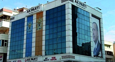 Ak Parti’de ilçe başkanları değişiyor: