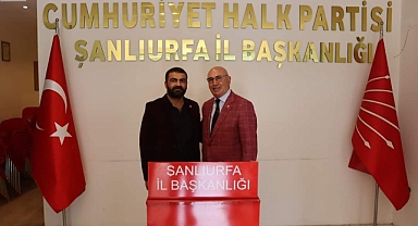 CHP Urfa'nın acı günü! Aracında ölü bulundu...