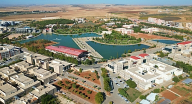 HRÜ, akademik arenada sıralamaları sarstı