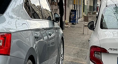 Kaldırımlar yeni VIP park alanı mı oldu?