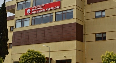 Sağlıkta tam yol ileri(!): Müdür sabit, Vekiller sessiz