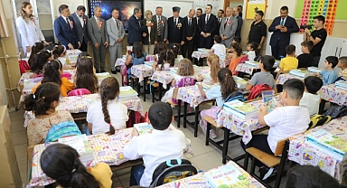 Şanlıurfa'da sınıflar tıklım tıklım: Eğitimin zirvesi!