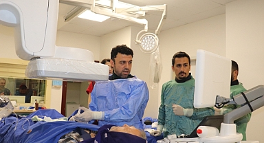 Urfa’da şeker hastalarına umut olacak tedavi! Üstelik ameliyatsız…