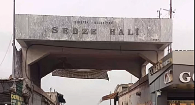 Birecik Hal Pazarı'nda