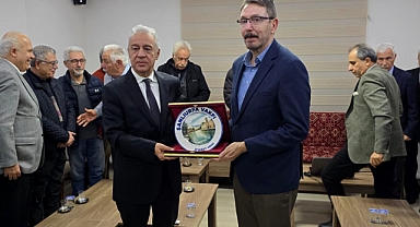 Büyükhatipoğlu'nun Şanlıurfa Vakfı Daveti: Tesadüf mü, Plan mı?