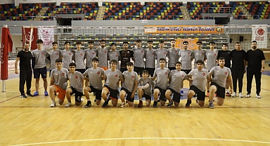 Büyükşehir voleybolda hedef yükseltti