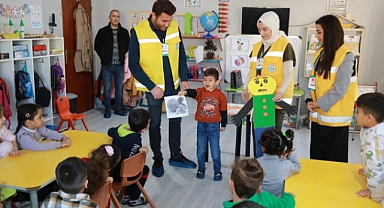 Miniklere sağlıklı hayat rehberi!