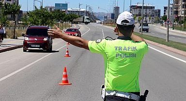 Bakan Yerlikaya açıkladı! İşte trafik denetimlerinin çarpıcı sonuçları