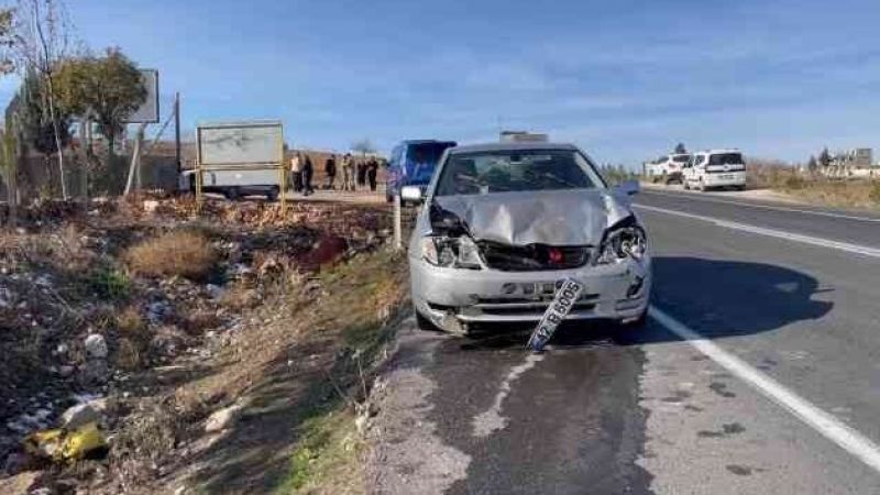 Urfa'da otomobiller çarpıştı: 2 yaralı