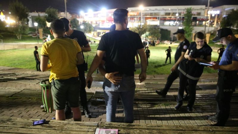 Urfa'da gerçekleştirilen denetimde 35 şüpheli gözaltına alındı