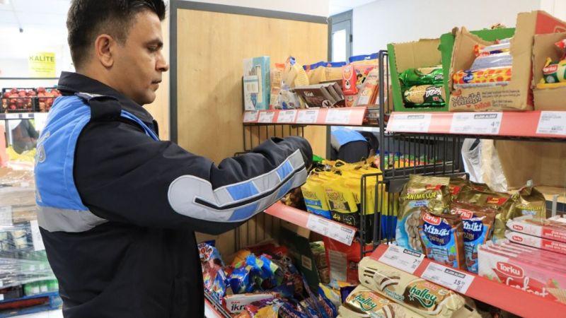 Urfa zabıtası affetmedi, 33 markete ceza kesildi