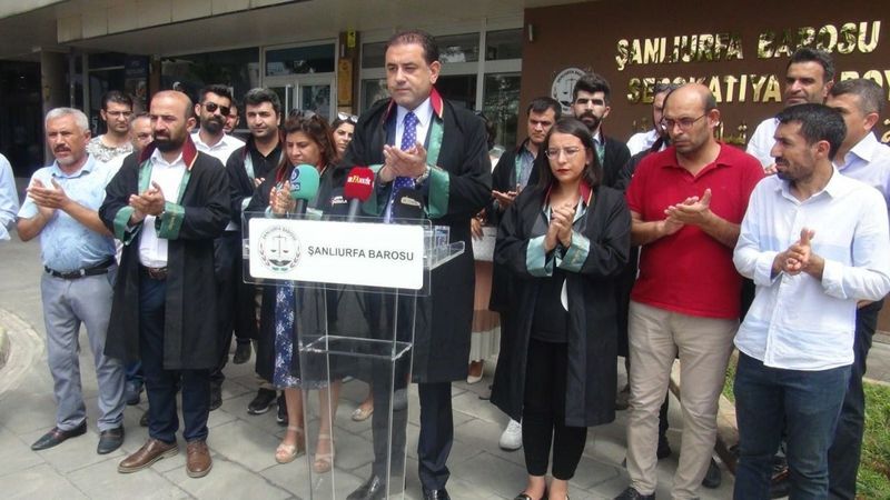 Tepkiler sonuç verdi! Avukatlık Asgari Ücret Tarifesi yeniden düzenlendi