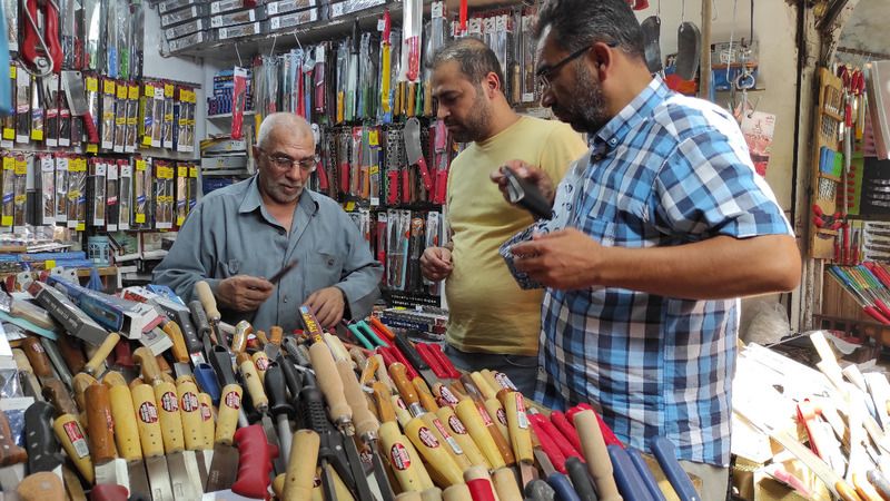 Urfa'da bıçakçılarda son gün yoğunluğu