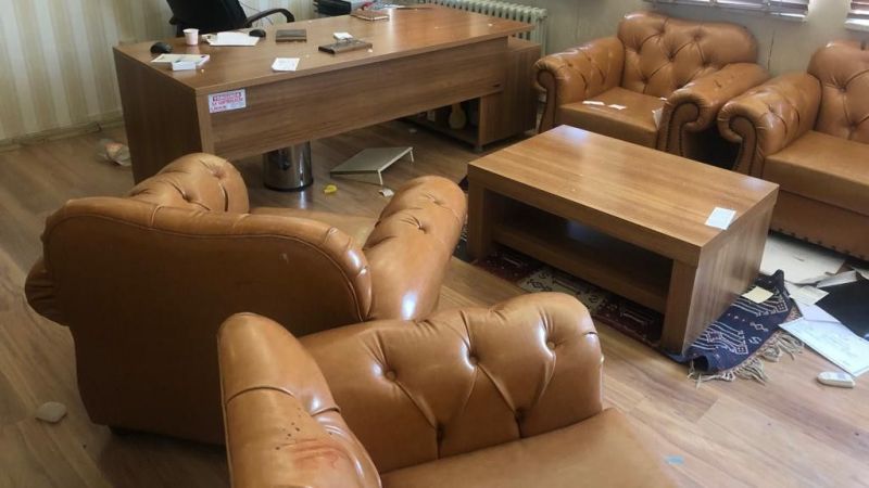 Urfa’da okul müdürü görevi başında darp edildi