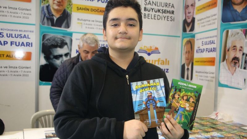 12 yaşında 5 kitap yazan çocuk fuarın gözdesi oldu