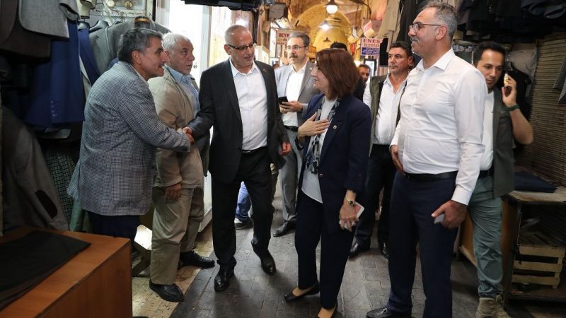 Kuş'tan , Açanal ve meclis üyeleri esnafına ziyaret