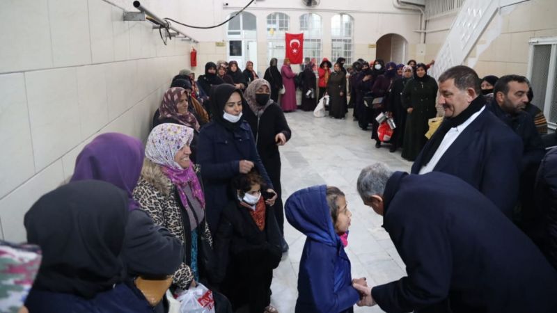 Büyükşehir'den aşevine ekmek desteği