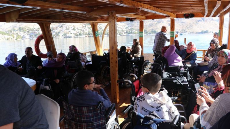 Büyükşehir’den engelli bireylere Halfeti turu