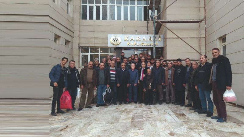Bakkallar moral gezisinde buluştu