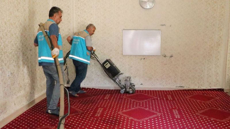 İbadethaneler bayrama hazırlıyor