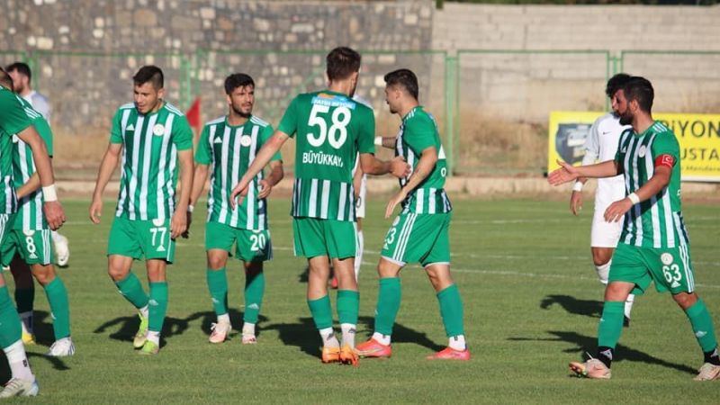 Karaköprü Belediyespor'da lisanslar tamam!