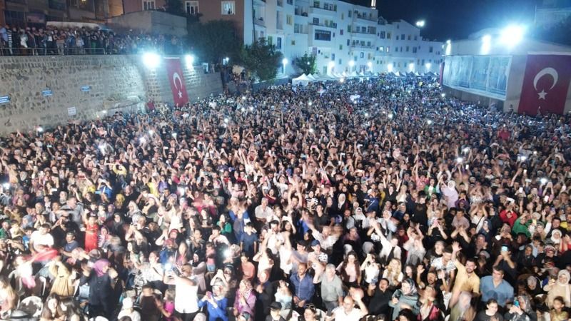 Kayseri’de Urfa türküleri yankılandı