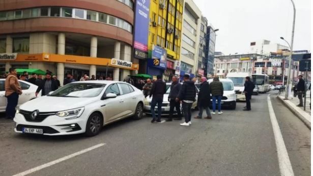 Urfa’da Maddi hasarlı zincirleme kaza
