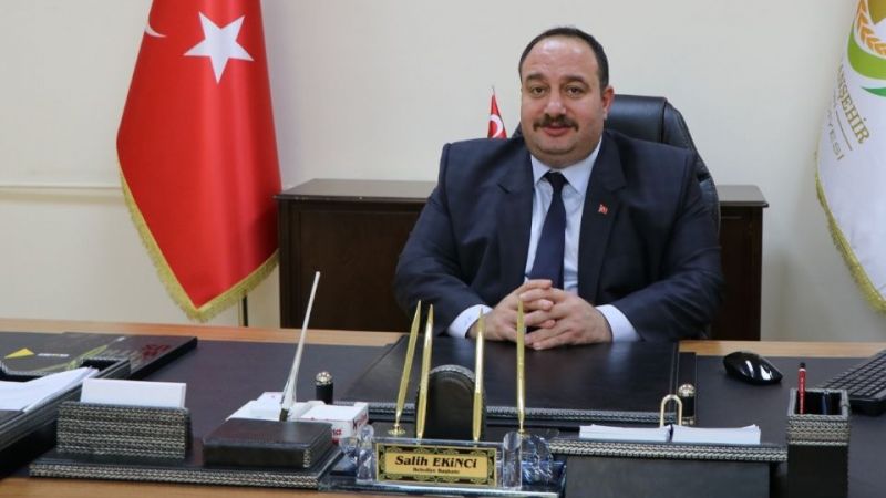 Viranşehir Belediye Başkanı Ekinci Kaza Yaptı: 2 Öğretmen yaralı