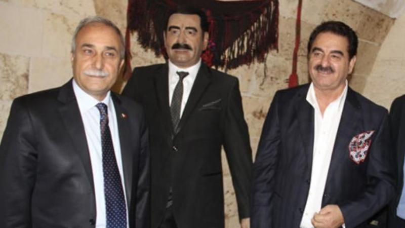 Tatlıses'den ilginç çıkış! Dışı kalaylı içi vayvaylı Fako