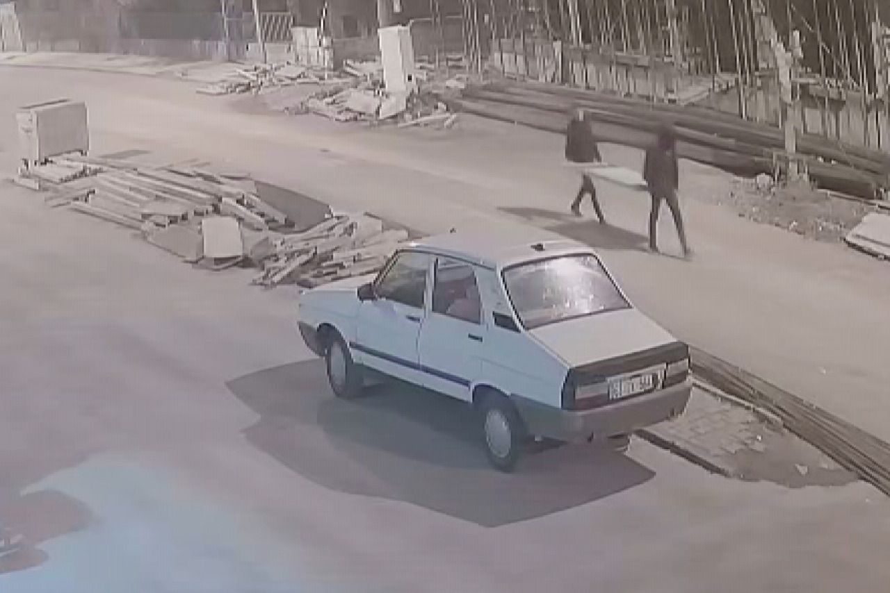 Urfa'da okulun kapısını çaldılar