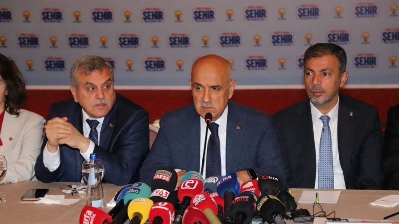 “Enflasyon var ama Allah aşkına rafta olmayan bir ürün var mı?”