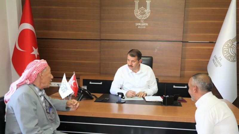 Vali Ayhan vatandaşların sorunlarını dinledi