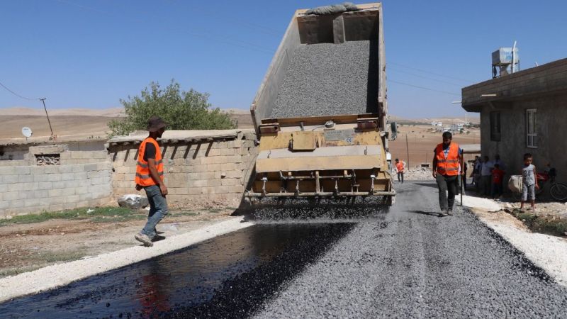 Yeni yollar vatandaşların hizmetine sunuluyor